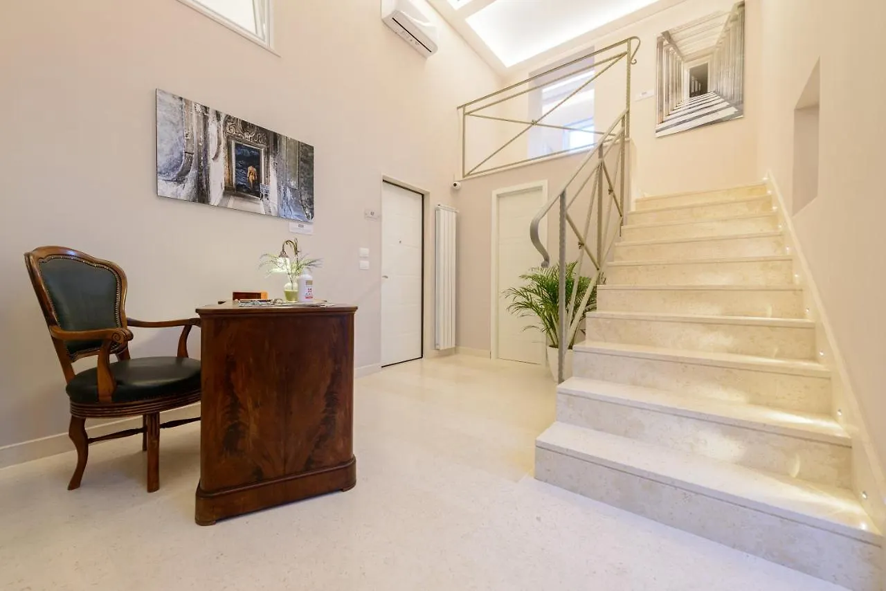 Apartamento Dimorart Design Accomodations In Napoli