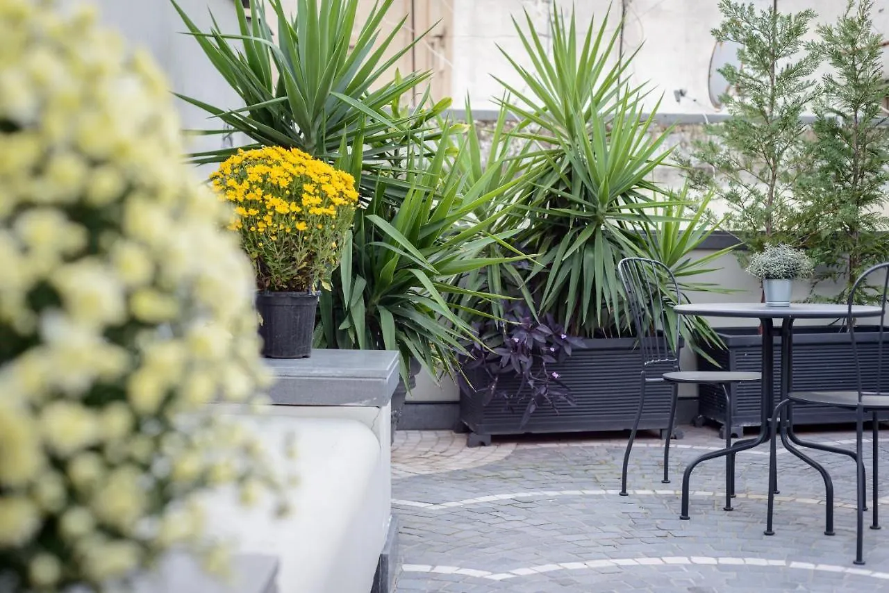 Apartamento Dimorart Design Accomodations In Napoli