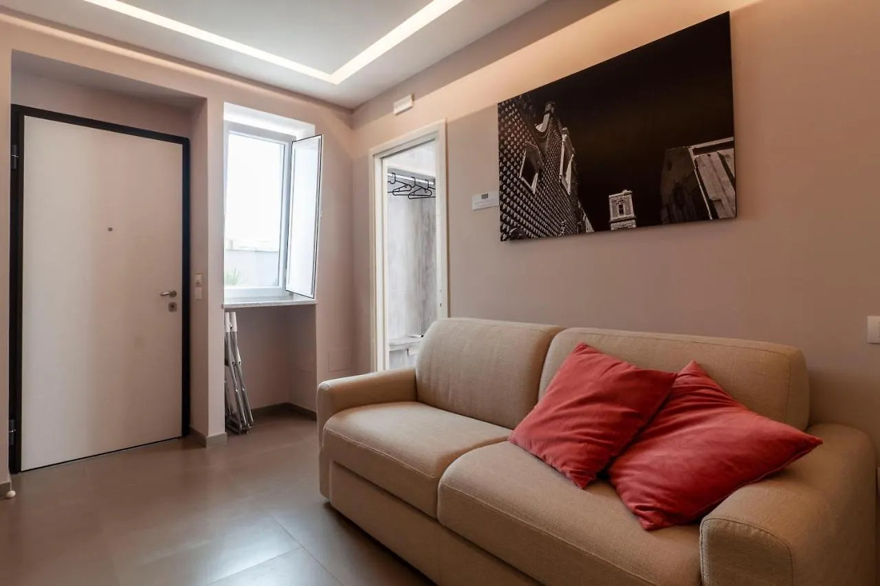 Dimorart Design Accomodations In Napoli 0*, Nápoles