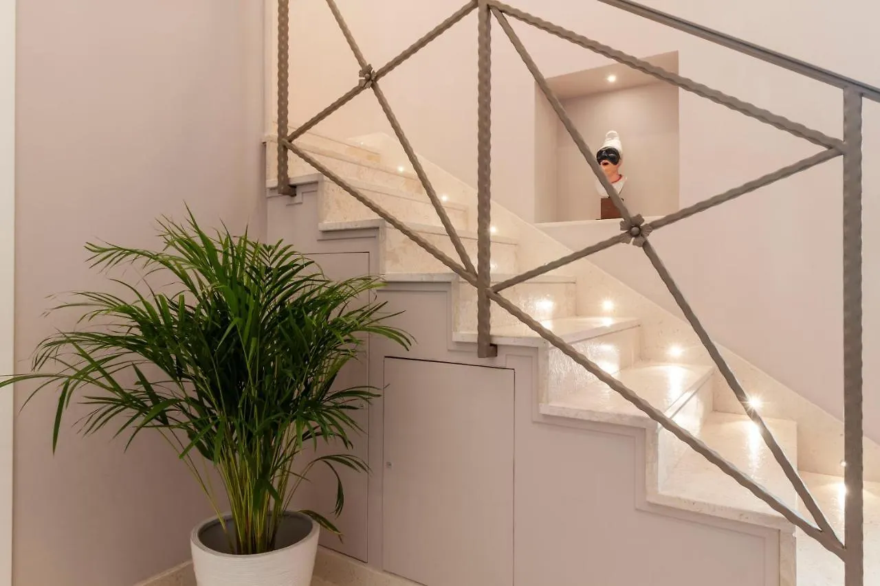 Dimorart Design Accomodations In Napoli 0*, Nápoles Italia