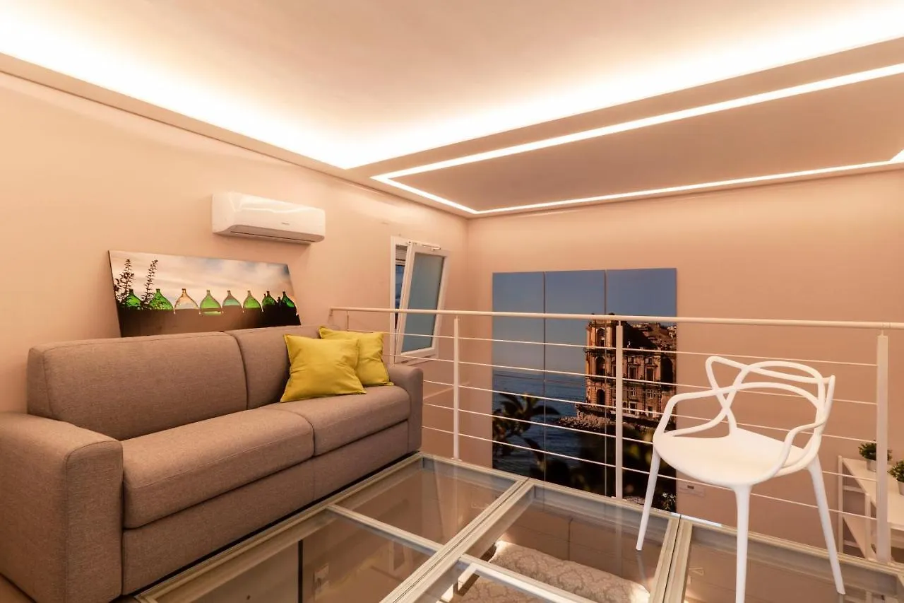 Dimorart Design Accomodations In Napoli Italia